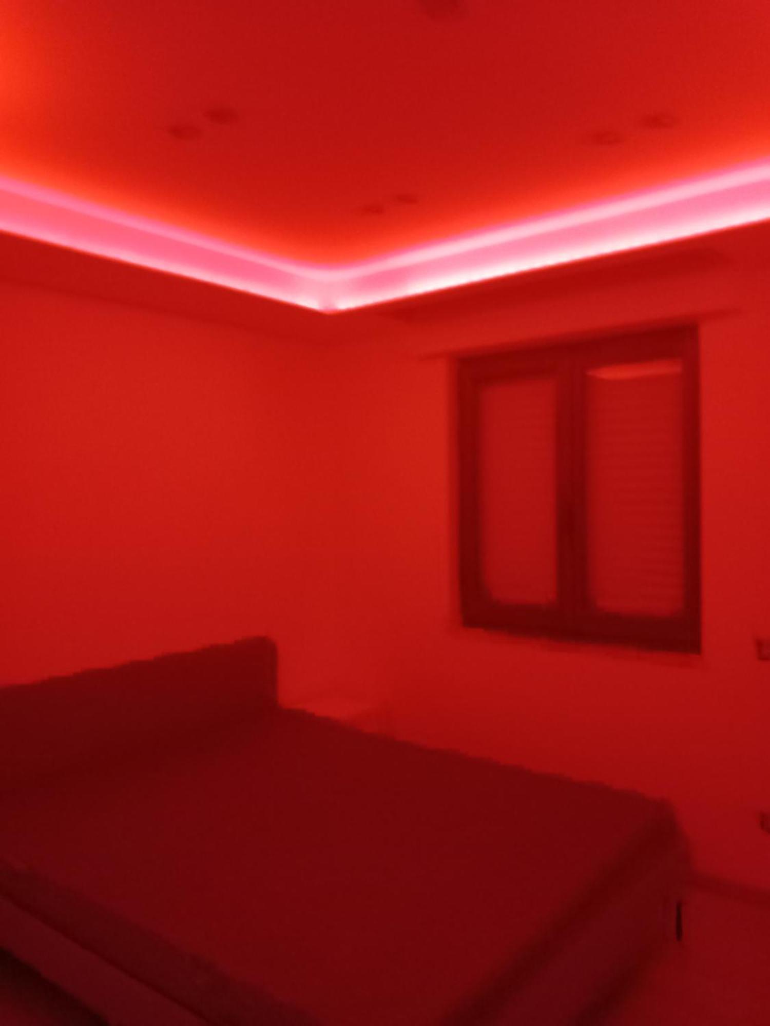 Chromotherapy Flat مونسيرّاتو المظهر الخارجي الصورة